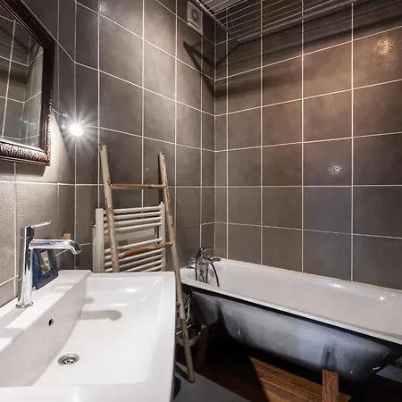 Apartment Guersant - Welkeys *